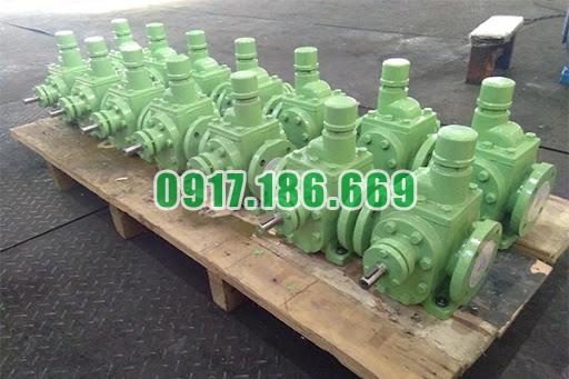 Bơm bánh răng 8m3 dùng để hút dầu thải, mỡ cá, rỉ mật, keo dán